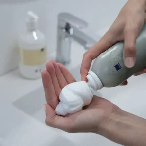Abena Cleansing Foam reinigingsschuim licht geparfumeerd - Afbeelding 4